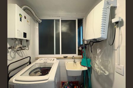 Apartamento à venda com 83m², 3 quartos e sem vaga Apartamento à venda com 83m², 3 quartos e sem vagaLavanderia
