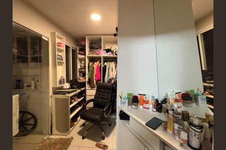 Apartamento à venda com 83m², 3 quartos e sem vaga Apartamento à venda com 83m², 3 quartos e sem vagaClosed