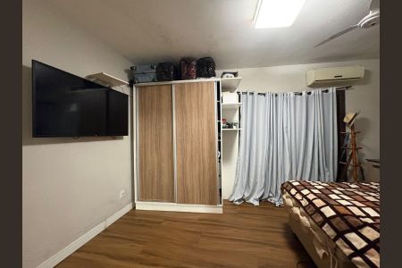 Apartamento à venda com 83m², 3 quartos e sem vaga Apartamento à venda com 83m², 3 quartos e sem vagaSuíte