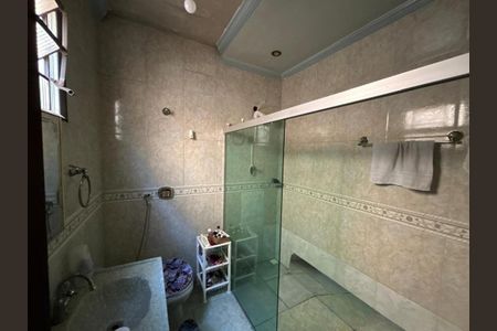 Banheiro de casa à venda com 2 quartos, 80m² em Vila Sao Tomas, Belo Horizonte
