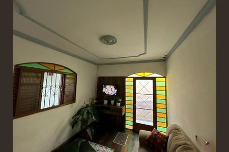Sala de casa para alugar com 2 quartos, 80m² em Vila Sao Tomas, Belo Horizonte
