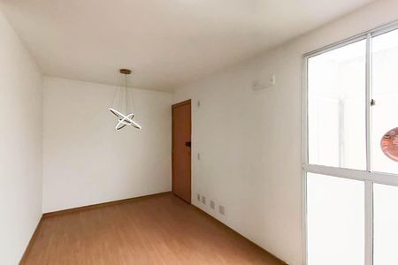 Apartamento para alugar com 42m², 2 quartos e 1 vaga Apartamento para alugar com 42m², 2 quartos e 1 vagaSala