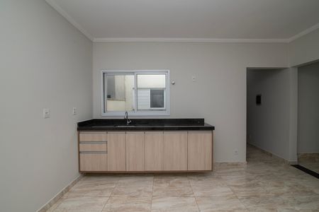 Casa para alugar com 70m², 2 quartos e 1 vaga Casa para alugar com 70m², 2 quartos e 1 vagaCozinha