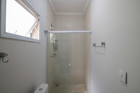Casa para alugar com 70m², 2 quartos e 1 vaga Casa para alugar com 70m², 2 quartos e 1 vagaBanheiro Social