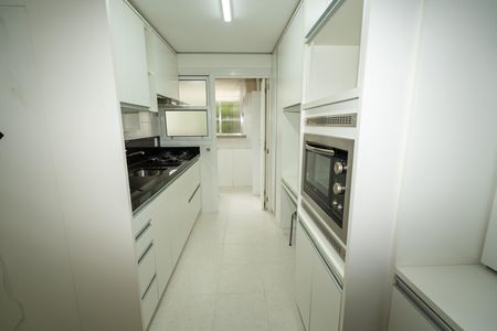 Apartamento para alugar com 107m², 3 quartos e sem vaga Apartamento para alugar com 107m², 3 quartos e sem vagaCozinha