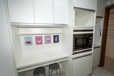 Apartamento para alugar com 107m², 3 quartos e sem vaga Apartamento para alugar com 107m², 3 quartos e sem vagaCozinha