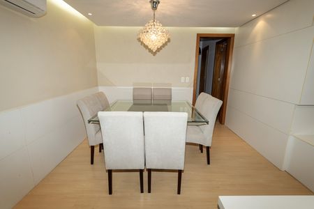 Apartamento para alugar com 107m², 3 quartos e sem vaga Apartamento para alugar com 107m², 3 quartos e sem vagaSala