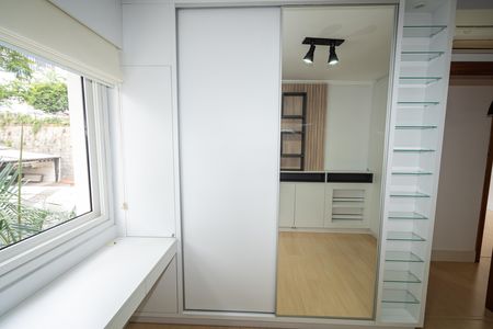 Apartamento para alugar com 107m², 3 quartos e sem vaga Apartamento para alugar com 107m², 3 quartos e sem vagaQuarto 2