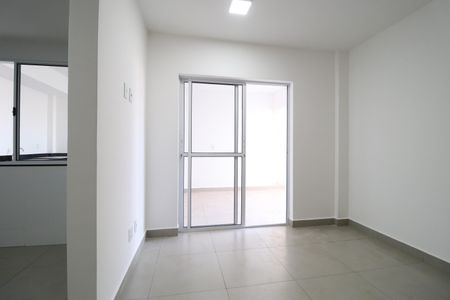 Apartamento para alugar com 80m², 2 quartos e 1 vagaSala