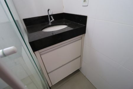 Apartamento para alugar com 67m², 2 quartos e 1 vagaBanheiro Social