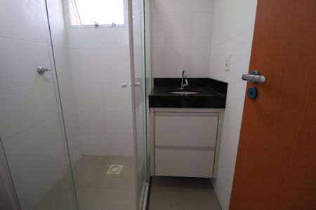 Apartamento para alugar com 67m², 2 quartos e 1 vagaBanheiro Social