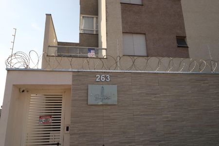 Apartamento para alugar com 67m², 2 quartos e 1 vagaPlaquinha