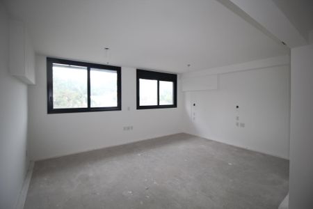 Studio de kitnet/studio à venda com 0 quarto, 41m² em Auxiliadora, Porto Alegre