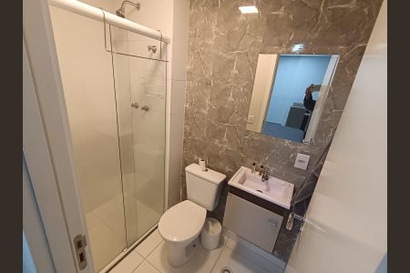 Banheiro de kitnet/studio para alugar com 1 quarto, 38m² em Macedo, Guarulhos