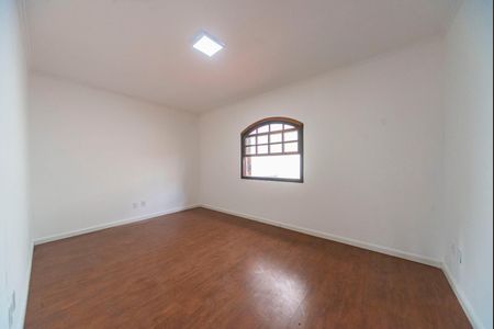 Casa para alugar com 198m², 4 quartos e 2 vagasQuarto 1