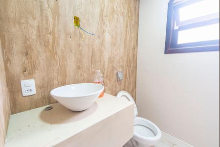 Casa para alugar com 198m², 4 quartos e 2 vagasLavabo
