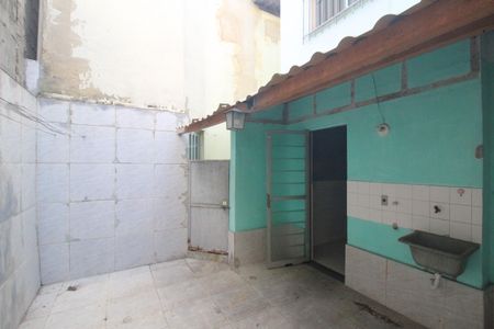 Casa de condomínio para alugar com 70m², 2 quartos e 1 vagaÁrea de Serviço