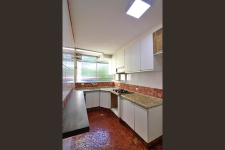 Apartamento para alugar com 89m², 2 quartos e 1 vagaCozinha 