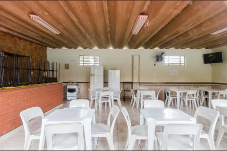 Apartamento para alugar com 89m², 2 quartos e 1 vaga Apartamento para alugar com 89m², 2 quartos e 1 vagaÁrea comum - Salão de festas