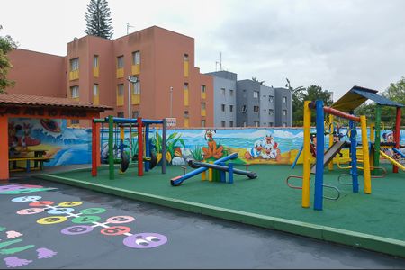 Apartamento para alugar com 89m², 2 quartos e 1 vaga Apartamento para alugar com 89m², 2 quartos e 1 vagaÁrea comum - Playground