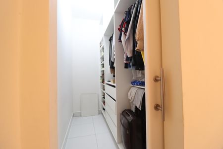 Casa para alugar com 250m², 3 quartos e 5 vagasQuarto 3 - Suíte