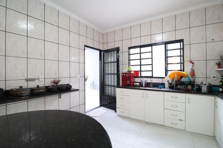Casa para alugar com 250m², 3 quartos e 5 vagasCozinha