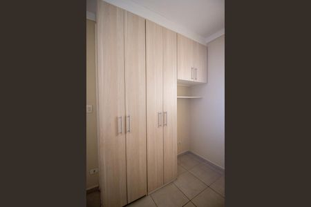 Casa de condomínio para alugar com 100m², 3 quartos e 2 vagas Casa de condomínio para alugar com 100m², 3 quartos e 2 vagasQuarto 1