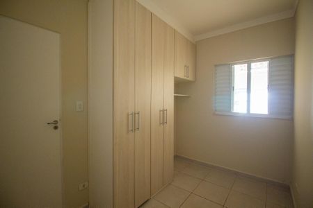 Casa de condomínio para alugar com 100m², 3 quartos e 2 vagas Casa de condomínio para alugar com 100m², 3 quartos e 2 vagasQuarto 1