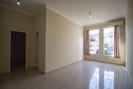 Sala de casa de condomínio para alugar com 3 quartos, 100m² em Horto Florestal, Sorocaba