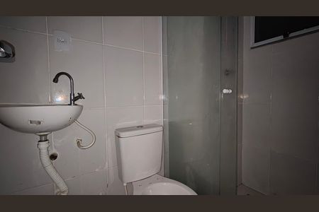 Banheiro de apartamento para alugar com 1 quarto, 29m² em Jardim Cidade Pirituba, São Paulo
