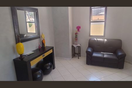 Sala de apartamento para alugar com 2 quartos, 71m² em Maracanã, Praia Grande