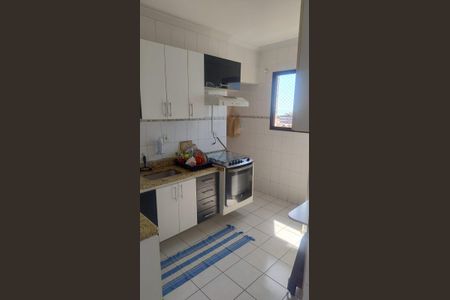 Apartamento para alugar com 71m², 2 quartos e 2 vagas Apartamento para alugar com 71m², 2 quartos e 2 vagasCozinha