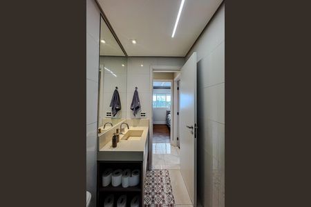 Apartamento à venda com 73m², 2 quartos e 2 vagas Apartamento à venda com 73m², 2 quartos e 2 vagasBanheiro