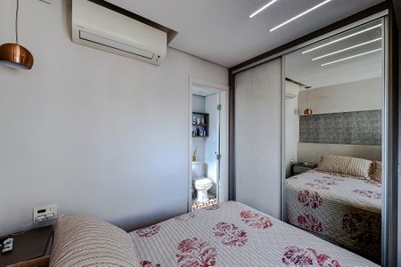 Apartamento à venda com 73m², 2 quartos e 2 vagas Apartamento à venda com 73m², 2 quartos e 2 vagasQuarto 1 - Suíte