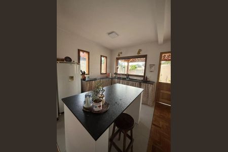Cozinha de casa para alugar com 4 quartos, 160m² em Alípio de Melo, Belo Horizonte