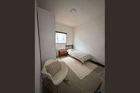 Casa para alugar com 160m², 4 quartos e sem vaga