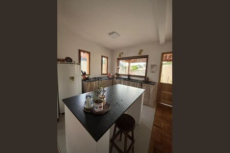 Cozinha de casa para alugar com 4 quartos, 160m² em Alípio de Melo, Belo Horizonte
