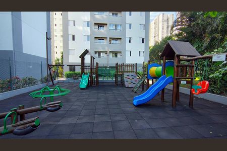 Apartamento à venda com 65m², 3 quartos e 1 vaga Apartamento à venda com 65m², 3 quartos e 1 vagaÁrea comum - Playground