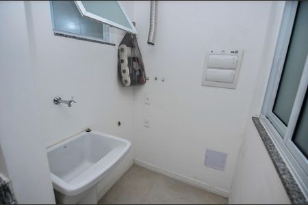 Apartamento à venda com 68m², 1 quarto e sem vaga Apartamento à venda com 68m², 1 quarto e sem vagaÁrea de Serviço