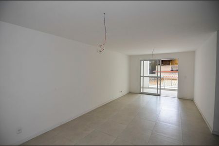 Apartamento à venda com 68m², 1 quarto e sem vaga Apartamento à venda com 68m², 1 quarto e sem vagaSala