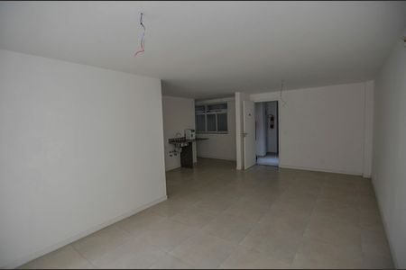Apartamento à venda com 68m², 1 quarto e sem vaga Apartamento à venda com 68m², 1 quarto e sem vagaSala