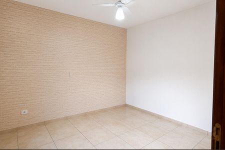 Quarto 2 de casa à venda com 2 quartos, 70m² em Jardim Jaragua (Sao Domingos), São Paulo