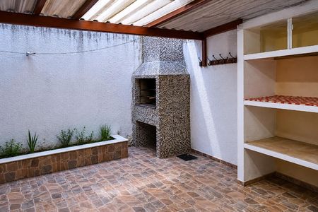 Casa à venda com 70m², 2 quartos e 1 vaga Casa à venda com 70m², 2 quartos e 1 vagaÁrea externa