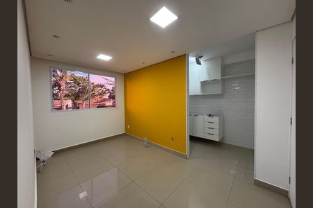 Apartamento à venda com 42m², 2 quartos e sem vaga Apartamento à venda com 42m², 2 quartos e sem vagaSala