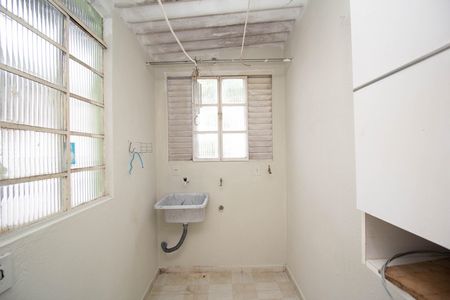 Casa para alugar com 80m², 2 quartos e 1 vaga Casa para alugar com 80m², 2 quartos e 1 vagaÁrea de Serviço
