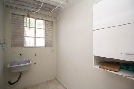 Casa para alugar com 80m², 2 quartos e 1 vaga Casa para alugar com 80m², 2 quartos e 1 vagaÁrea de Serviço