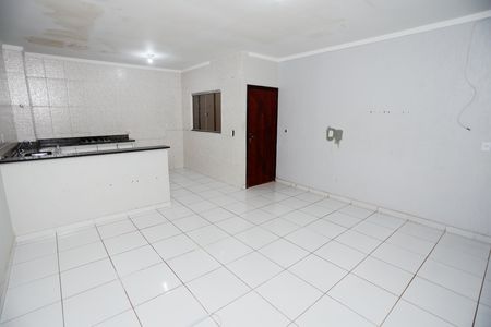Casa à venda com 200m², 2 quartos e 1 vaga