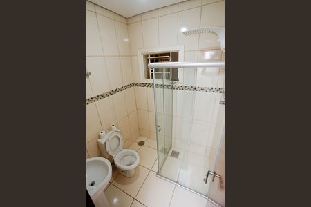 Casa à venda com 200m², 2 quartos e 1 vaga