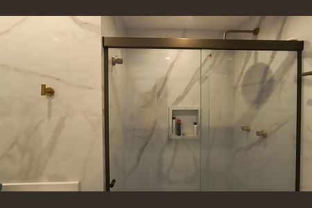 Apartamento à venda com 112m², 3 quartos e 2 vagas Apartamento à venda com 112m², 3 quartos e 2 vagasBanheiro Social