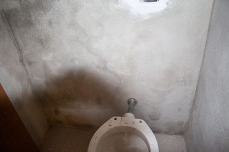 Casa para alugar com 50m², 2 quartos e sem vaga Casa para alugar com 50m², 2 quartos e sem vagaBanheiro de serviço
